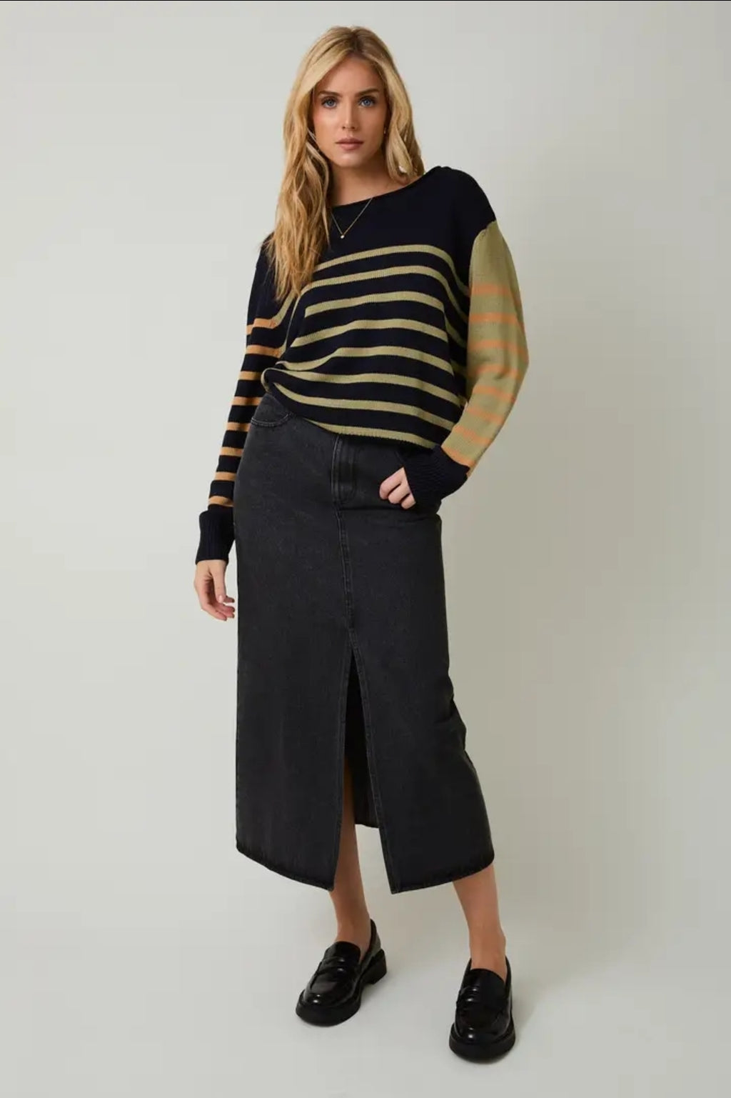 Round Neck Long Sleeve Stripe Light Weight Sweater image 4
