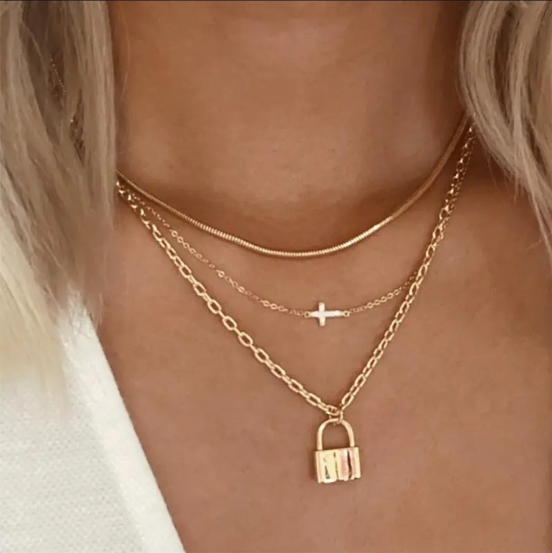 NEW NECKLACES image 1