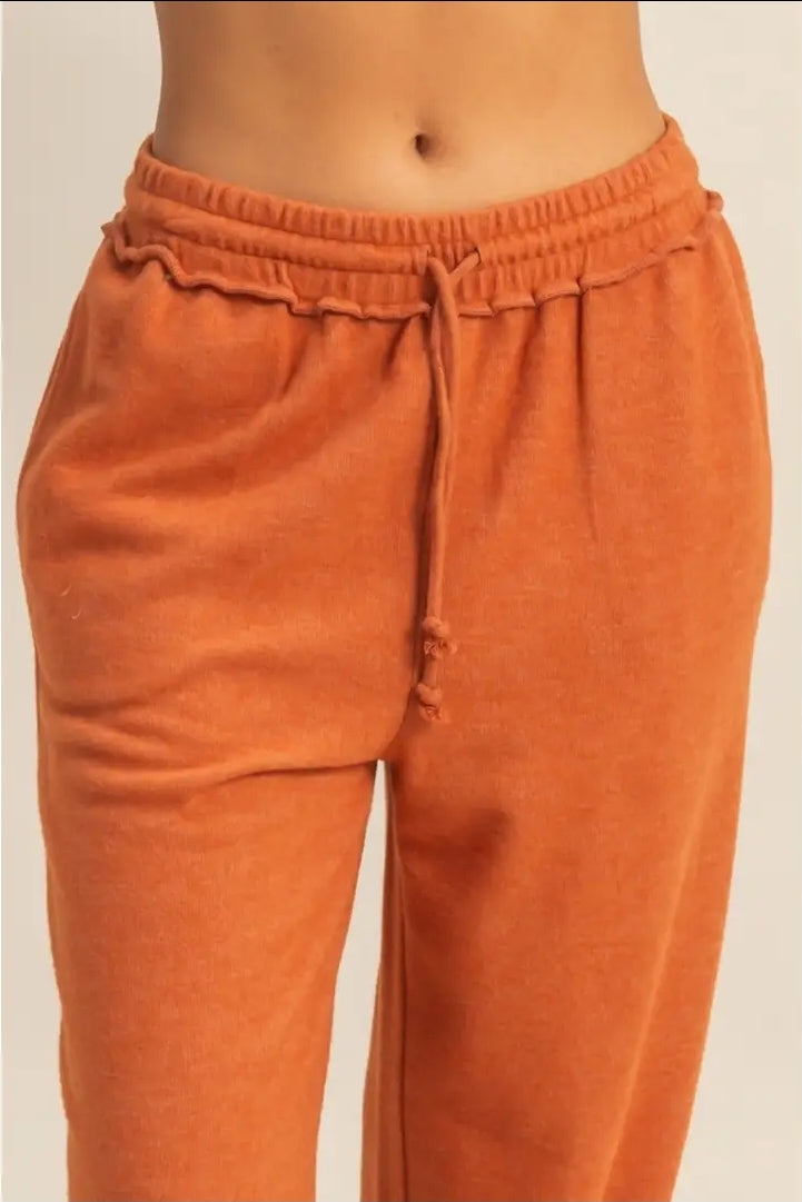 Reverse Seam High-Waisted Jogger Pants image 3